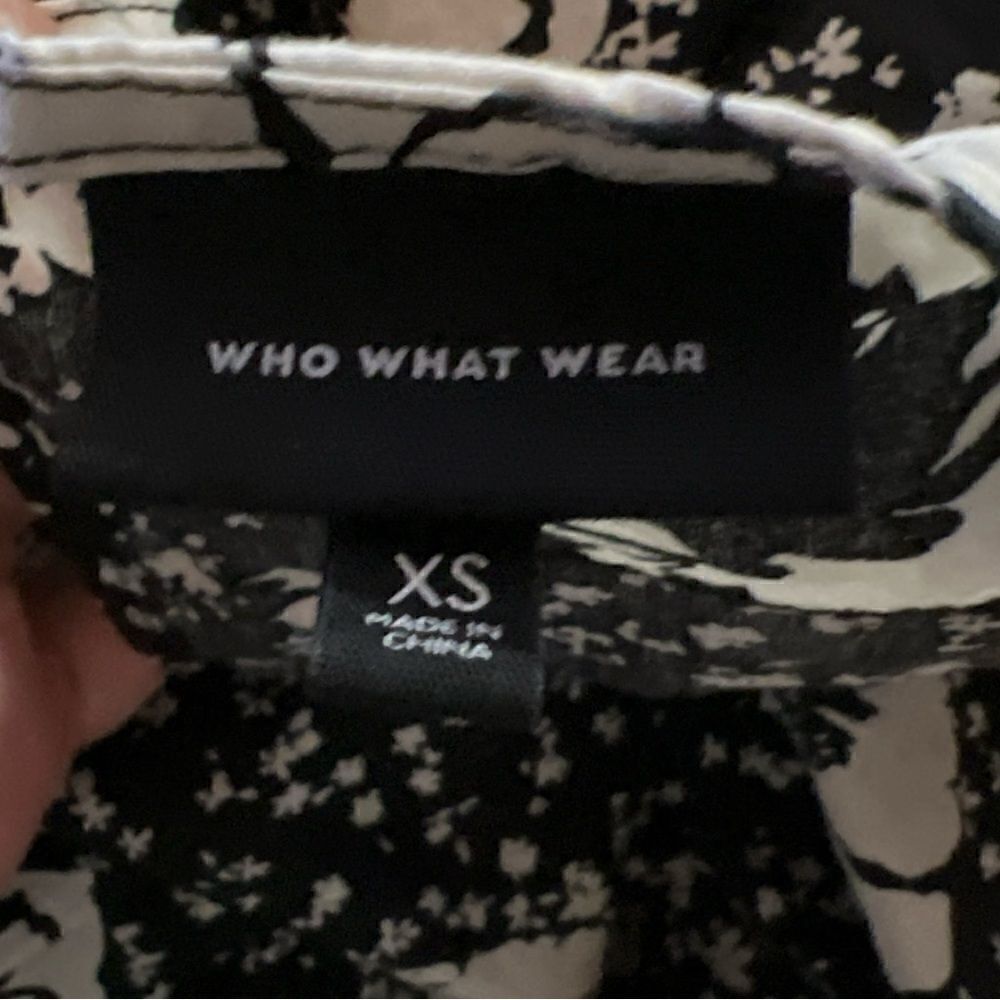Who Wear What Spatter Camellia Blk/Wht Floral Midi Dress Size XS - Picture 3 of 9